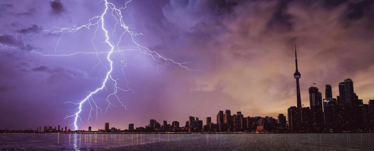 Lightning strikes toronto